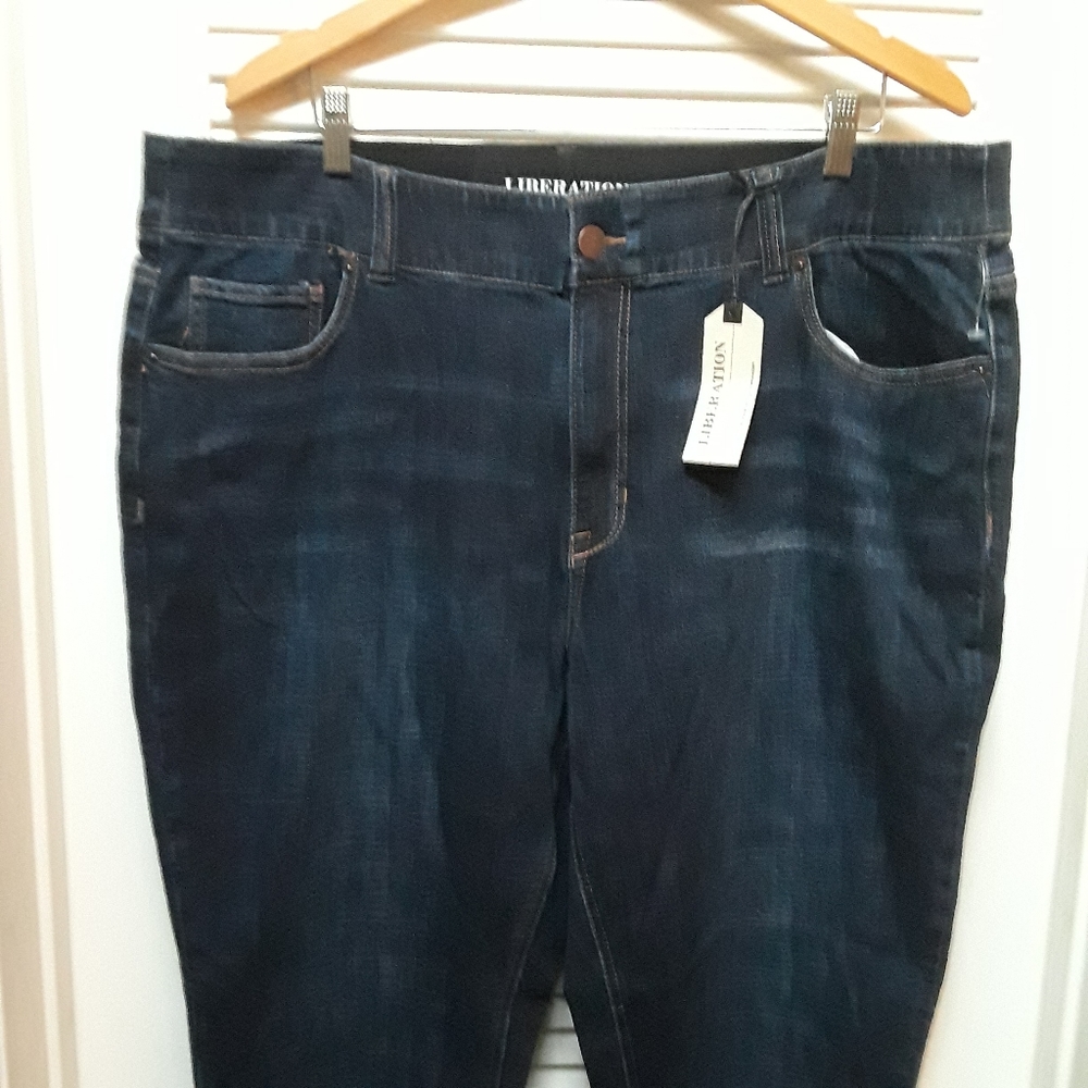 Liberation Plus Size Jeans Womens 20W Girlfriend Fit Comfort Waist NWT